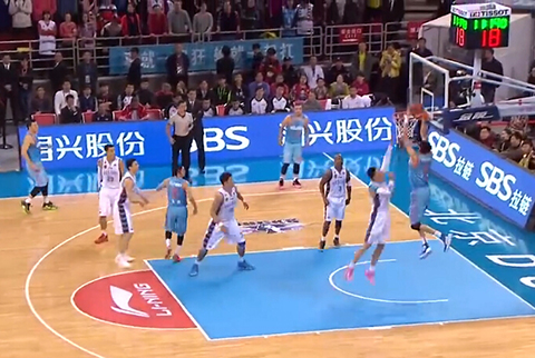 罗马诺：国米仍有意科内，但除非报价非同寻常否则罗马不卖（罗马诺：国米继续追科内，除非天价报价，罗马无意放人）