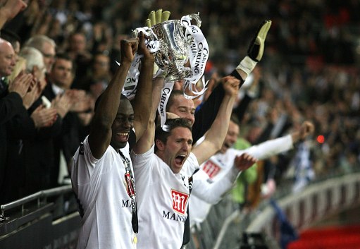 伊基塔：在哥伦比亚谈论J罗，就如同在谈论梅西或马拉多纳（伊基塔：在哥伦比亚，J罗的地位堪比梅西与马拉多纳）