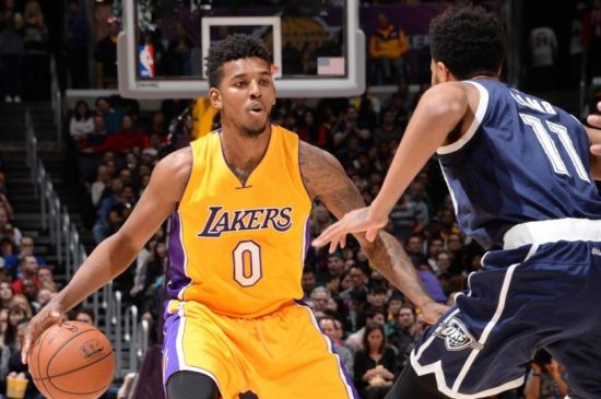 日职乙半场：山田元气屡献神扑，秋田暂0-0仙台（日乙半场战报：山田元气高接抵挡，秋田与仙台暂0-0互交白卷）