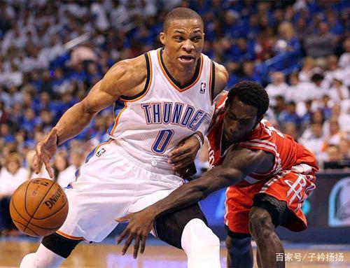 NBA球员交易及赛季影响分析（NBA交易动向与赛季格局分析）