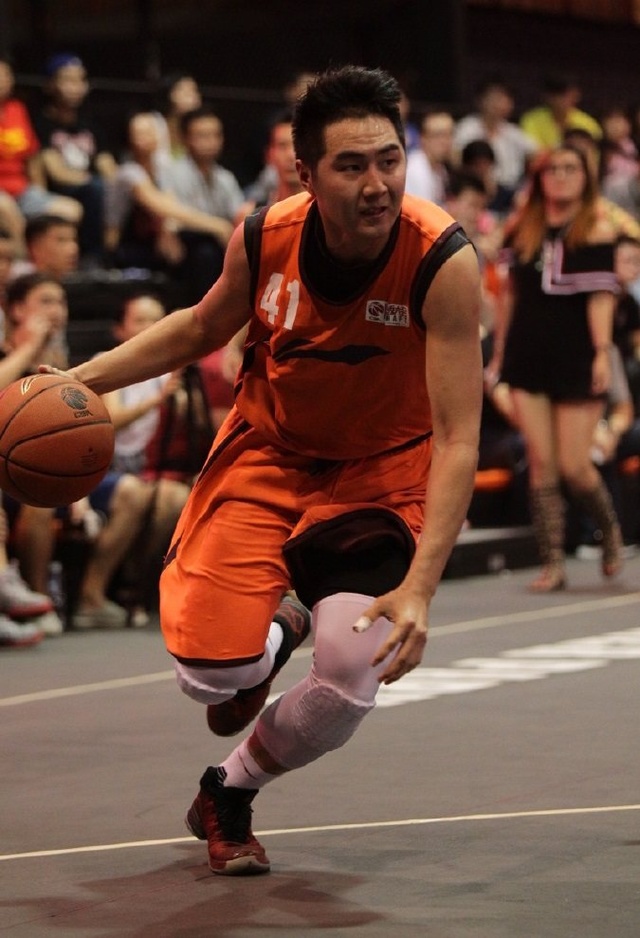 中超：山东泰山主场2-0完胜河南队（中超：山东泰山主场两球零封河南队）