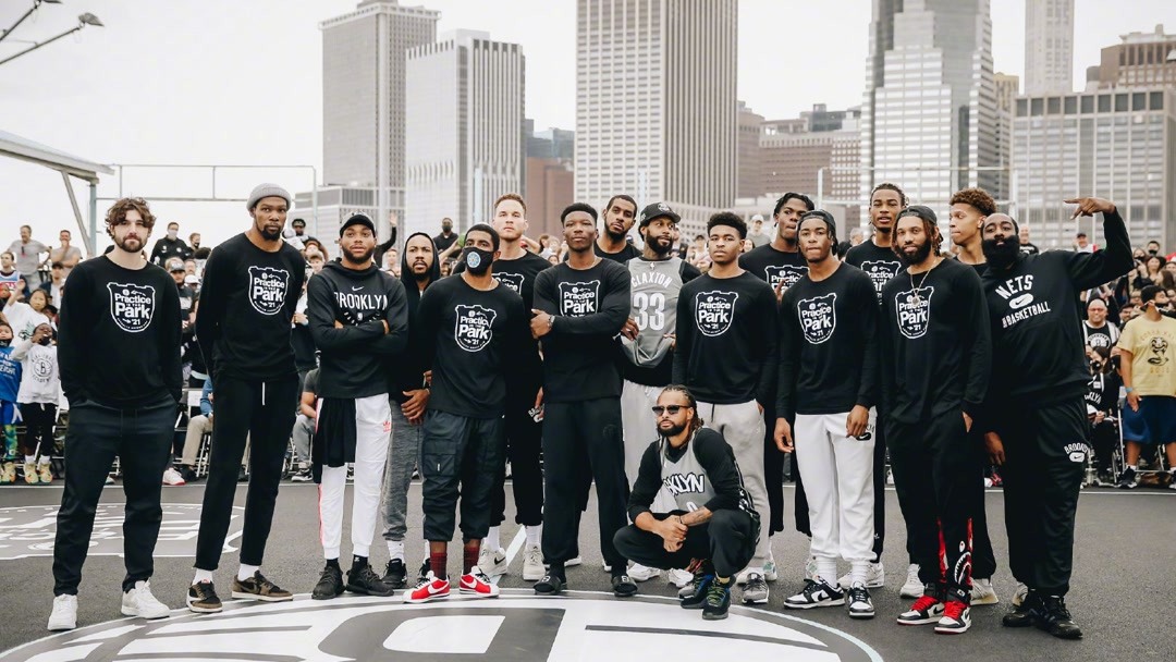 默特萨克：图赫尔敢于挑战超级球星，英格兰人还不习惯这种教练（默特萨克：图赫尔敢直面巨星，英格兰人尚未习惯这种主帅）