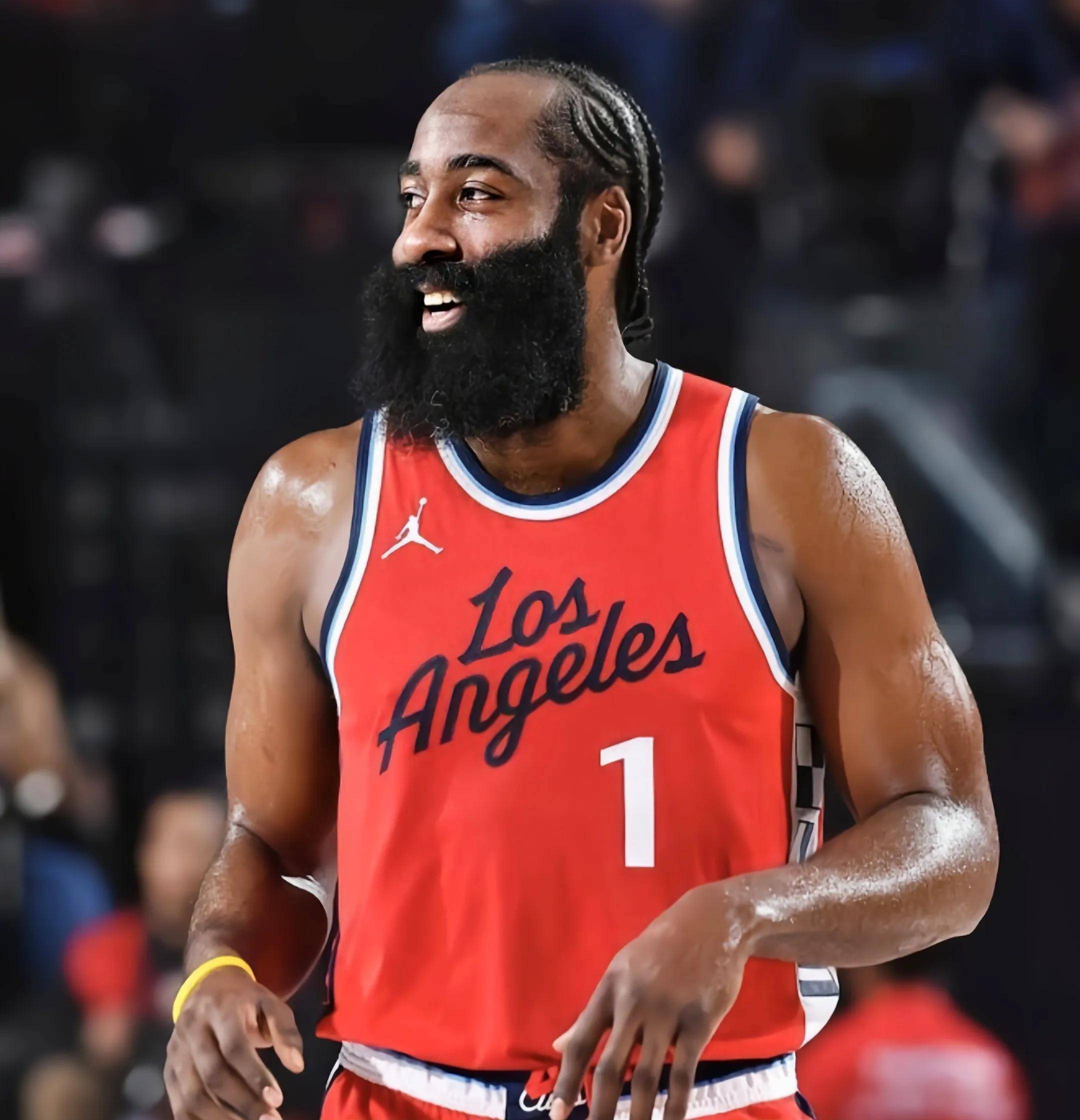 德天空：吉拉西的合同中有仅适用皇萨城等7队的解约条款（德天空：吉拉西合同含特殊解约条款，仅对皇萨城等7队生效）